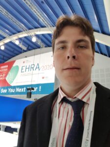 Dr. Fábio Erthal, especialista em eletrofisiologia cardíaca em Niterói RJ, atua na investigação e tratamento de alterações do ritmo cardíaco por meio de avaliação especializada e exames cardiológicos.