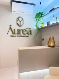 Atendimento especializado para prevenção e tratamento de cálculos renais com a Dra. Bianca Leal, especialista em nefrologia no bairro Jardins em Aracaju