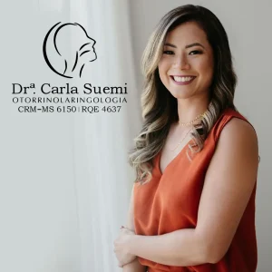 Dra. Carla Suemi Hiane Minada, médica especialista em Otorrinolaringologia em Campo Grande. Atendimento especializado para o diagnóstico e tratamento de doenças do ouvido, nariz e garganta, incluindo sinusite, rinite, perda auditiva, tontura e distúrbios do sono em Mato Grosso do Sul.