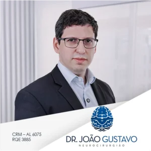 Dr. João Gustavo Rocha, médico especialista em Neurocirurgia em Maceió - AL