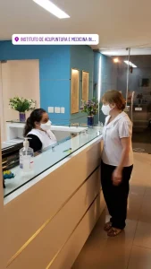 Dra. Keila Linhares, consulta em Acupuntura para avaliação e tratamento personalizado em Campo Grande MS.
