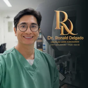 Dr. Ronald Delgado, cirurgião oncológico especializado em ginecologia oncológica, endometriose profunda e cirurgia robótica em Salvador-BA