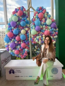 Dra. Eliauria Rosa Martins, pneumologista em João Pessoa PB, especialista no diagnóstico e tratamento de doenças respiratórias, consultas em pneumologia e acompanhamento pulmonar.