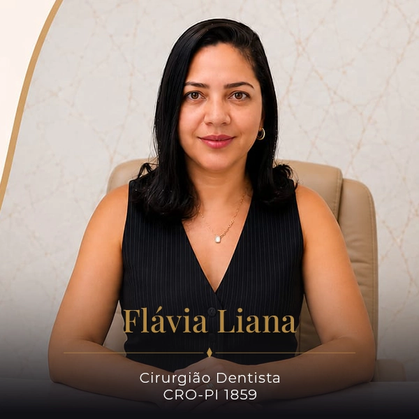 FLÁVIA LIANA