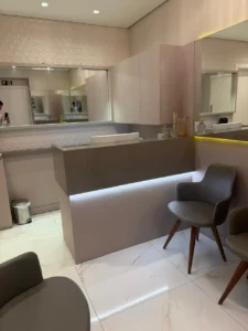 Dr. Gabriel Severo, traumatologista em Porto Alegre especialista no tratamento cirúrgico e de urgência para fraturas do fêmur.