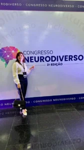 Helen Lucy, fonoaudióloga em Teresina PI, atendimento especializado para avaliação, prevenção e reabilitação dos distúrbios da comunicação, fala, voz e linguagem.