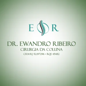 Dr. Ewandro Ribeiro, neurocirurgião em Niterói RJ, especialista em Neurocirurgia e Cirurgia da Coluna Vertebral, com ampla experiência na avaliação de doenças neurológicas e da coluna.