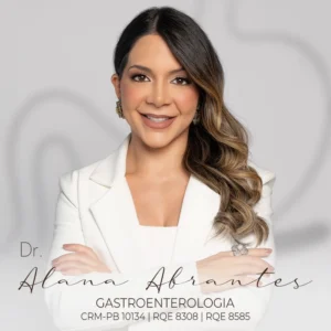 Alana Abrantes, médica especialista em Gastroenterologia com atendimento em João Pessoa, PB