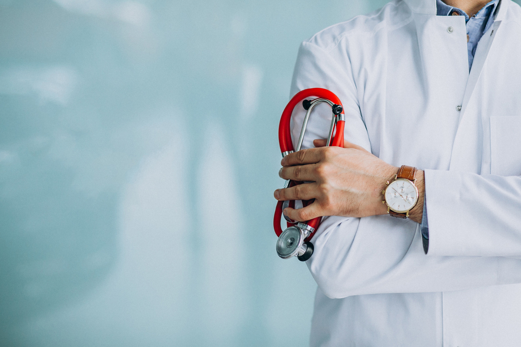 pediatra para recém-nascido e primeira consulta.